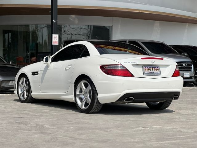 Mercedes-Benz SLK-Class 2014 SLK200 เบนซิน เกียร์อัตโนมัติ ขาว รูปที่ 3