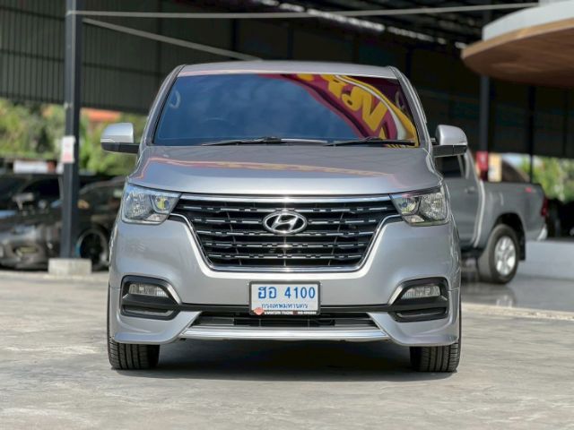 Hyundai H-1  2018 2.5 Maesto Touring ดีเซล เกียร์อัตโนมัติ เทา รูปที่ 3