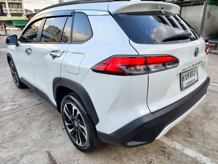 Toyota Corolla Cross 2024 1.8 HEV Premium Luxury Sedan เบนซิน ไม่ติดแก๊ส เกียร์อัตโนมัติ ขาว รูปที่ 3