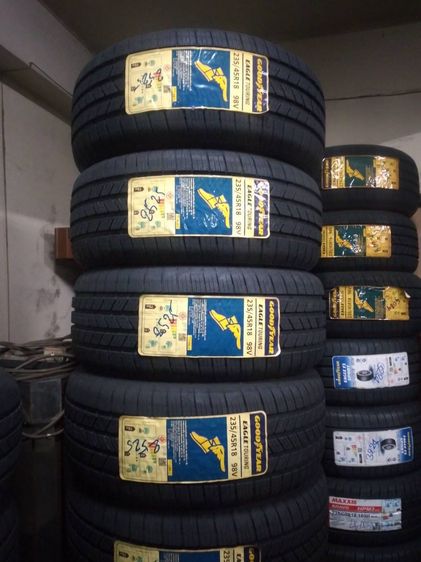 ยางจัดโปรยกชุดถูกสุดๆ 235-45-18 Goodyear Touring ลดจุกๆส่งท้ายปีไปเลย