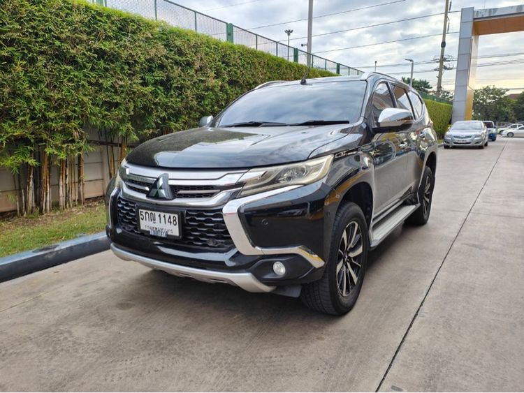รถ Mitsubishi Pajero Sport 2.4 GT Premium 4WD สี ดำ