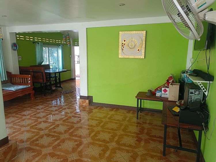 อื่นๆ มีบางส่วน 2030  ปล่อยเช่าบ้านเดี่ยว 2 ชั้น   3,000 บาท     086-4482347  กัน บ้าน อยู่ในชุมชน หมู่บ้าน หนองแสะ ซอย 5   ใกล้ร้านขายของชำ  10 เมตร  ติดถนนในซอ รูปที่ 4