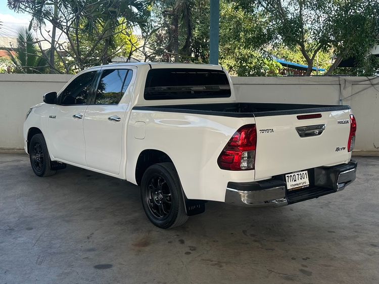Toyota Hilux Revo 2018 2.4 J Plus Pickup ดีเซล ไม่ติดแก๊ส เกียร์ธรรมดา ขาว รูปที่ 4