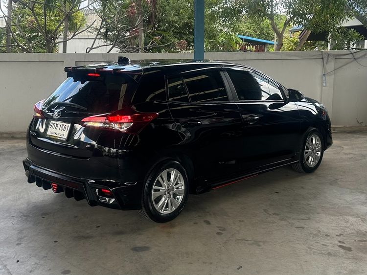 Toyota Yaris 2019 1.2 E Sedan เบนซิน ไม่ติดแก๊ส เกียร์อัตโนมัติ ดำ รูปที่ 3