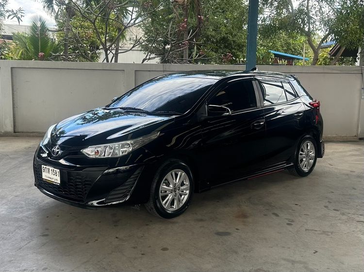 Toyota Yaris 2019 1.2 E Sedan เบนซิน ไม่ติดแก๊ส เกียร์อัตโนมัติ ดำ