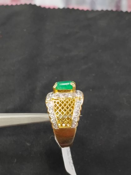 แหวนทอง18kประดับเพชรลูกมรกต รูปที่ 2