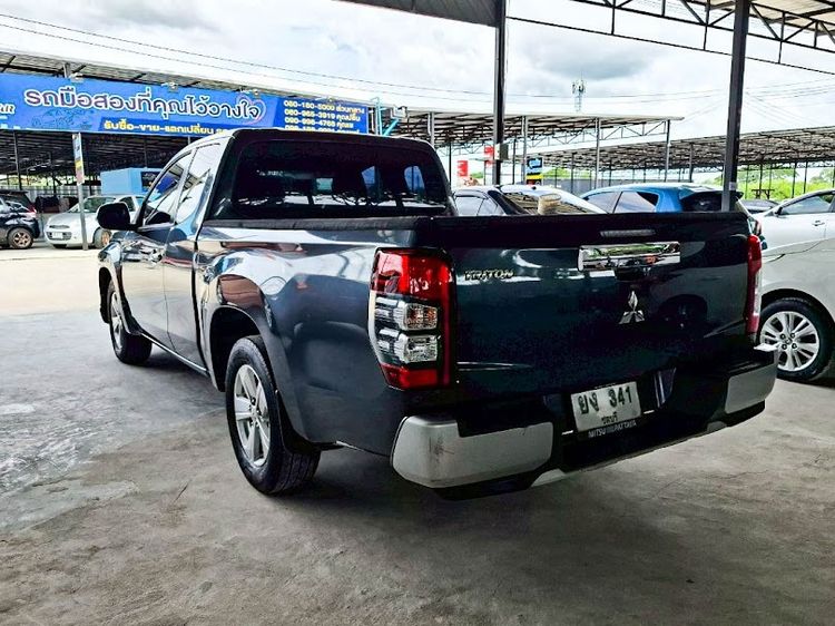 Mitsubishi Triton 2020 All New Mega Cab 2.5 GLX Pickup ดีเซล ไม่ติดแก๊ส เกียร์ธรรมดา เทา รูปที่ 4