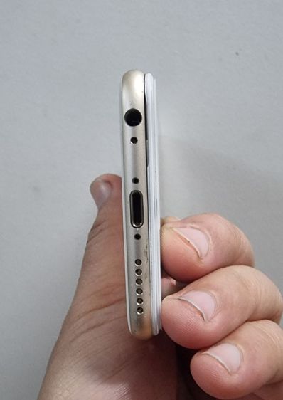 iPhone 6  สีทอง ใช้งานปกติ รูปที่ 7