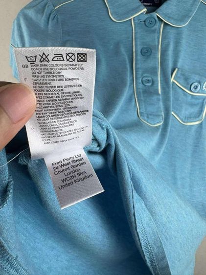 เสื้อโปโล FRED PERRY แท้ 💯 size ขนาดอก 17 ยาว 24 นิ้ว สภาพดีมาก สีสวย ทรงสวย เนื้อผ้าดีมาก หายากน่าสะสมครับ รูปที่ 6