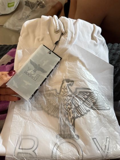 เสื้อฮู้ดBoy London🦅💛 มือ1 ไซต์S-Mใส่ได้ รูปที่ 9