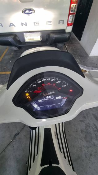 ขาย Vespa sprint s 150 สีขาว วิ่งน้อย 2024 รูปที่ 4