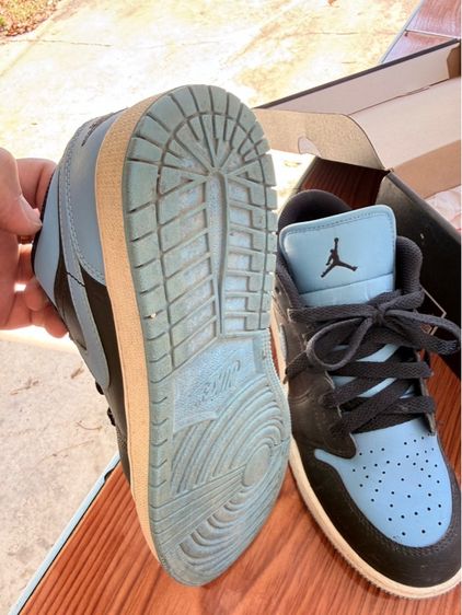 Nike Air Jordan 1 Low รูปที่ 13