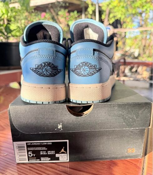 Nike Air Jordan 1 Low รูปที่ 8