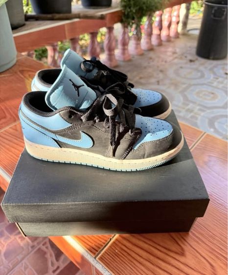 Nike Air Jordan 1 Low รูปที่ 6