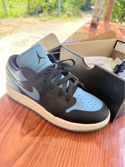 Nike Air Jordan 1 Low รูปที่ 12