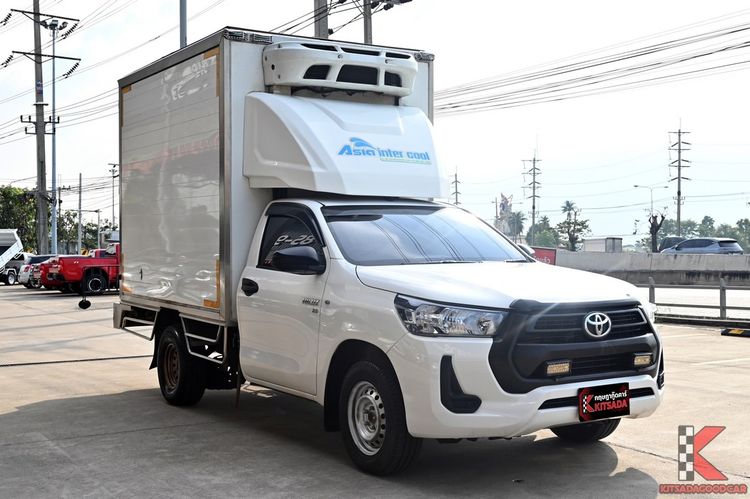 รถ Toyota Hilux Revo 2.8 ENTRY STANDARD CAB สี ขาว