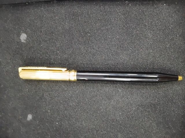 ปากกาลูกลื่น Dopont