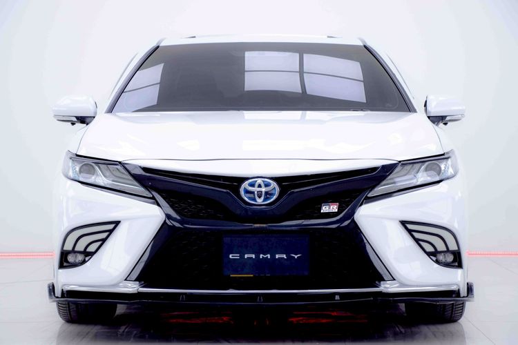 Toyota Camry 2020 2.5 HV Sedan ไฮบริด ไม่ติดแก๊ส เกียร์อัตโนมัติ ขาว รูปที่ 3