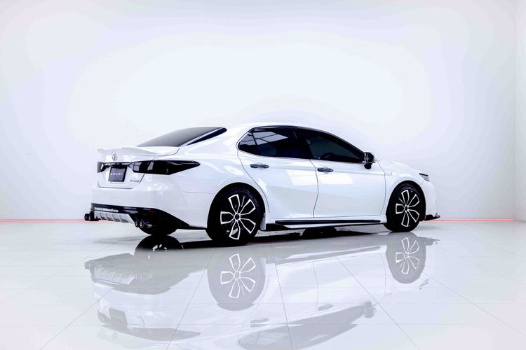 Toyota Camry 2020 2.5 HV Sedan ไฮบริด ไม่ติดแก๊ส เกียร์อัตโนมัติ ขาว รูปที่ 4
