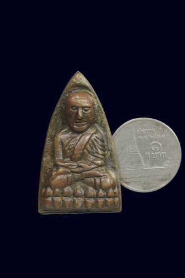 หลวงปู่ทวดเตารีดใหญ่ รูปที่ 2