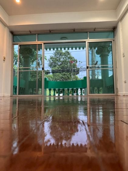 อื่นๆ มีบางส่วน สร้างเสร็จก่อน 2010 ขายทาวน์เฮ้าส์ หมู่บ้านเอเวอร์กรีน วิลล์  เนื้อที่ 17.5 ตรว.  2 ชั้น  ย่านถนนบางนา-ตราด กม4.5 (งดนายหน้า) รูปที่ 3