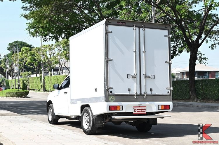 Isuzu D-MAX 2021 1.9 B Pickup ดีเซล ไม่ติดแก๊ส เกียร์ธรรมดา ขาว รูปที่ 3
