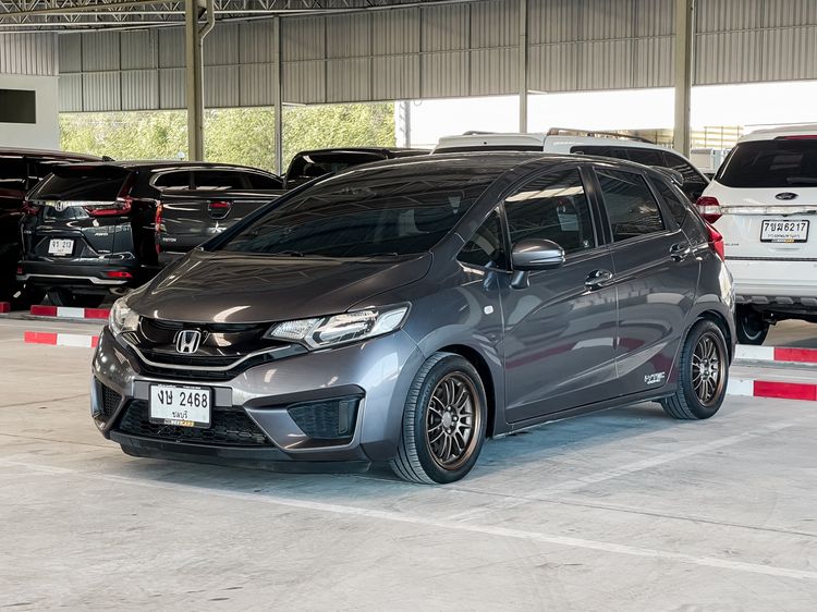 รถ Honda Jazz 1.5 S สี เทา