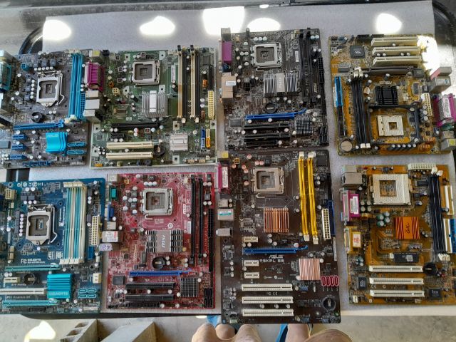 ขายเหมา เมนบอร์ดเสีย