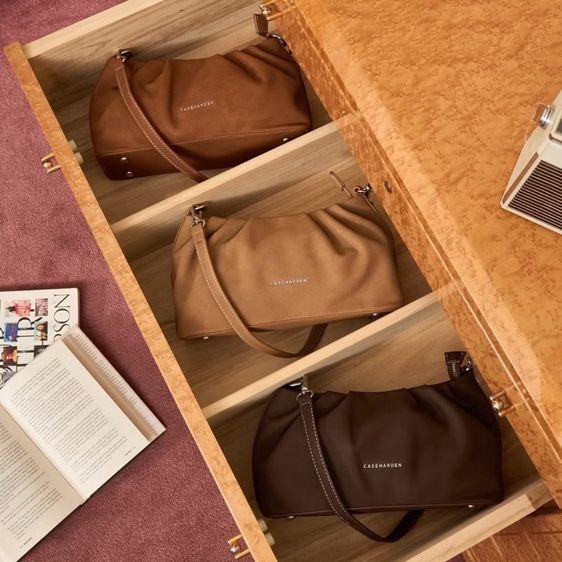 Caseharden Dumpling Bag Suede Collection  สี Espresso รูปที่ 2