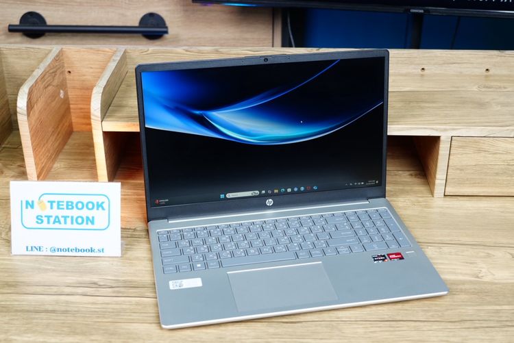 Hp 15 Ryzen3-7320U Ram8 SSD256 จอ15.6 FHD IPS สเปคทำงานทั่วไป  ดีไซน์บางเบา เครื่องสวยพร้อมประกันศูนย์2026 ขายเพียง 8,990.- เท่านั้น รูปที่ 3