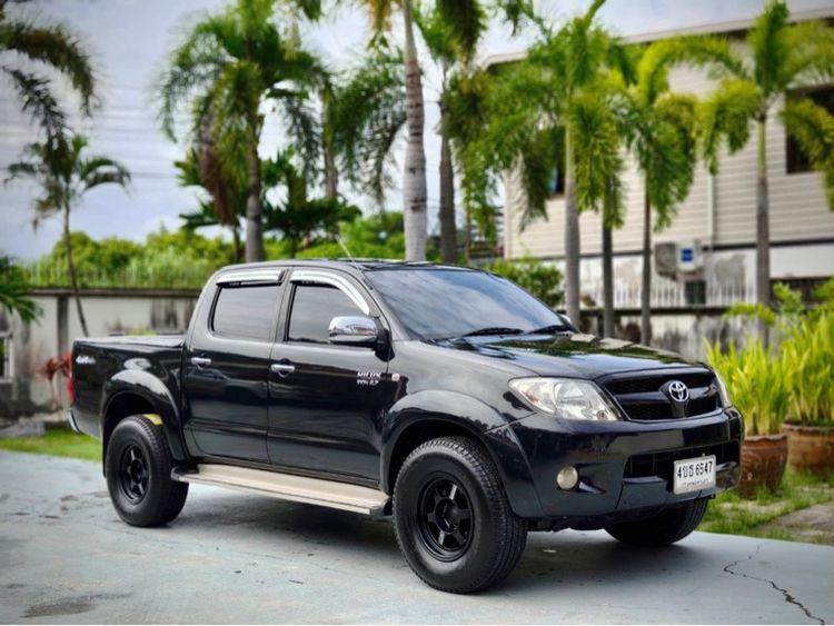 รถ Toyota Hilux Vigo 2.7 G 4WD สี ดำ