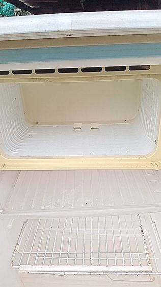 ขายตู้เย็น โตชิบ้า 6.1คิว เย็นจัด Toshiba GR-A1701 รูปที่ 5