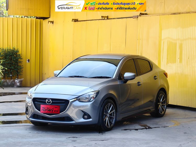 Mazda Mazda 2 2017 1.3 High Plus Sedan เบนซิน ไม่ติดแก๊ส เกียร์อัตโนมัติ บรอนซ์เงิน รูปที่ 3