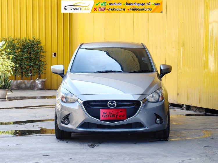 Mazda Mazda 2 2017 1.3 High Plus Sedan เบนซิน ไม่ติดแก๊ส เกียร์อัตโนมัติ บรอนซ์เงิน รูปที่ 2