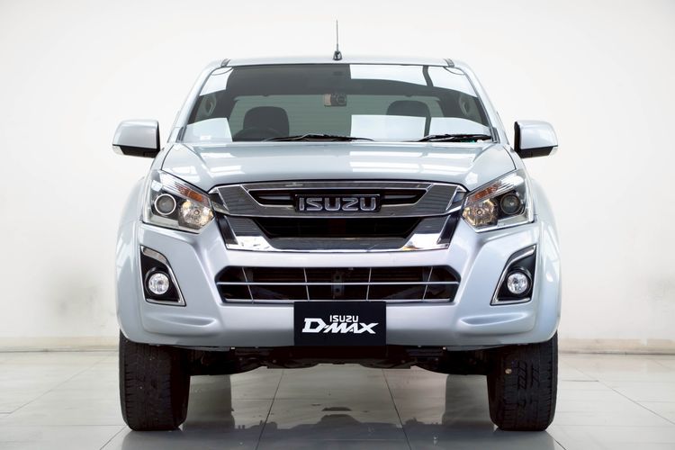 Isuzu D-MAX 2017 1.9 Hi-Lander L Pickup ดีเซล ไม่ติดแก๊ส เกียร์ธรรมดา เทา รูปที่ 4