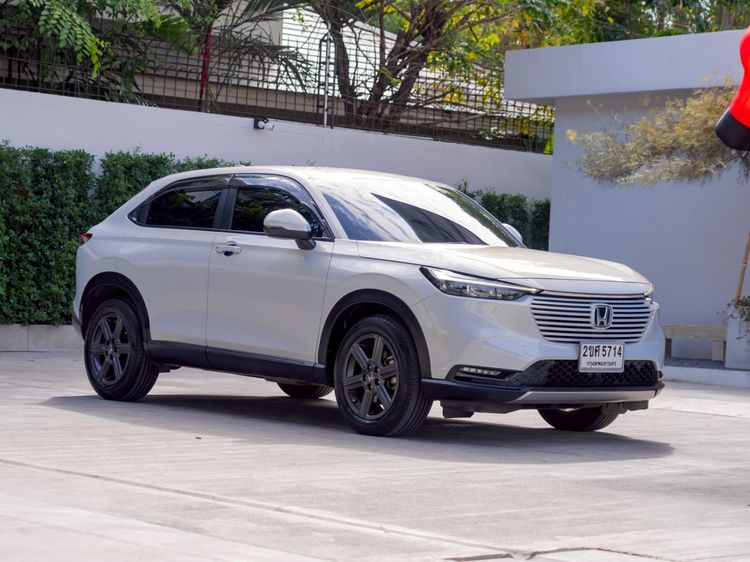 Honda HR-V 2022 1.5 EL e:HEV Utility-car ไฮบริด ไม่ติดแก๊ส เกียร์อัตโนมัติ ขาว