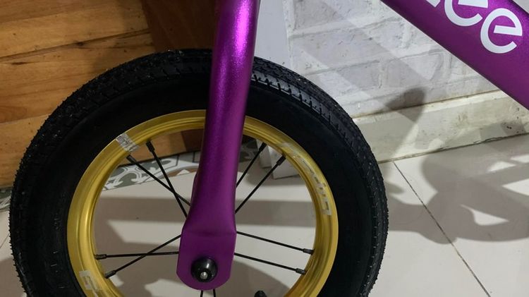 จักรยานทรงตัว Cruzee พร้อมล้อ gipsy  รูปที่ 2