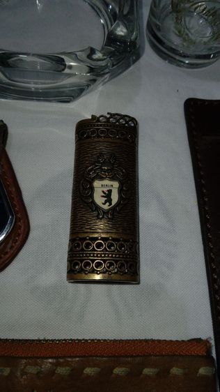 ขายเหมาของสะสมแท้งานเก่าเก็บครับสภาพดีทุกชิ้นขายเหมารวมทั้งหมดครับราคา 400 บ.(รวมส่ง) หรือนัดรับได้แถวม.รังสิต ส่งปณ.รอแจ้งบิลค่อยโอนครับ รูปที่ 2