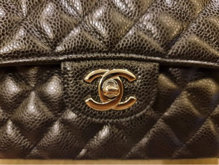 chanel classic 9”