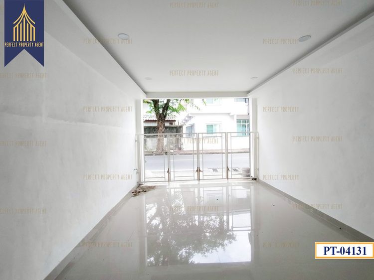 ขาย ทาวน์เฮ้าส์ 2 ชั้น รีโนเวทใหม่ทั้งหลัง สไตล์โมเดริ์นมินิมอล รามคำแหง สะพานสูง กรุงเทพ รูปที่ 2