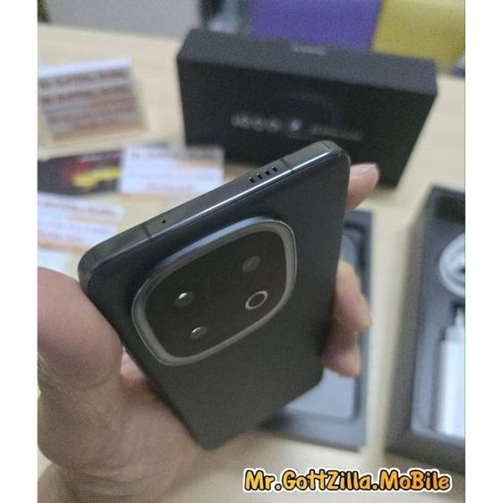 iQOO 13 16 512GB Alpha Black 5Gเครื่องศูนย์ประกัน สิ้นสุด 09 03 2569อุปกรณ์ครบ รูปที่ 7