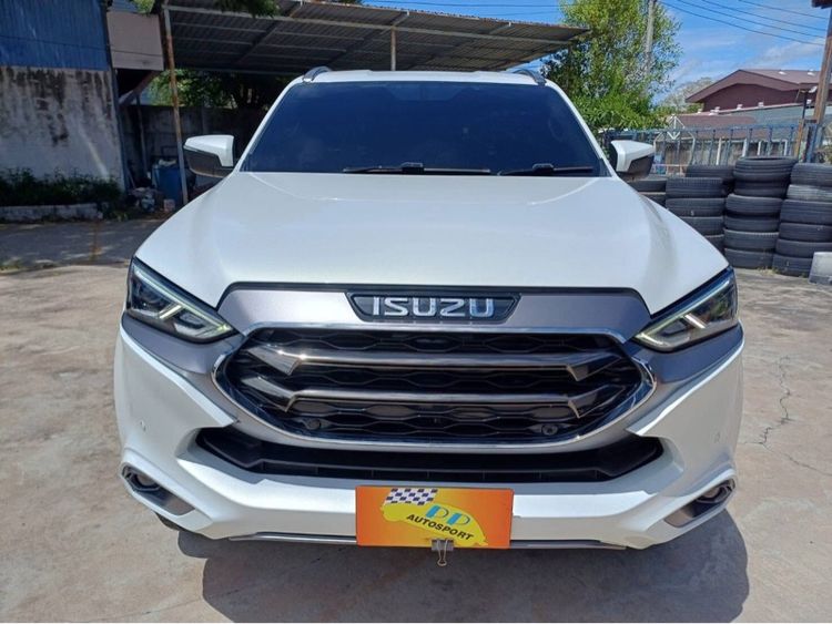 Isuzu MU-X 2023 1.9 Elegant 2WD Utility-car ดีเซล ไม่ติดแก๊ส เกียร์อัตโนมัติ ขาว รูปที่ 3
