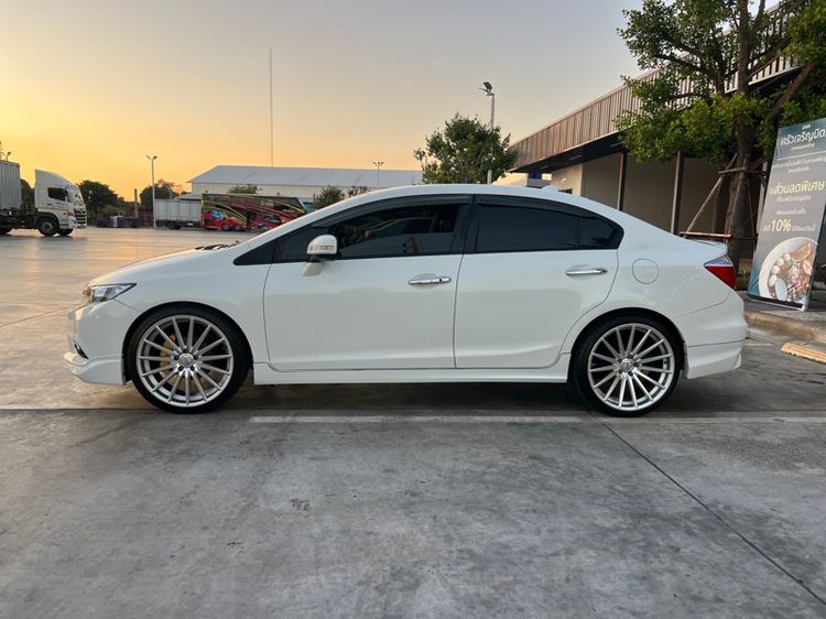 Honda Civic 2014 1.5 Hybrid Sedan ไฮบริด ไม่ติดแก๊ส เกียร์อัตโนมัติ ขาว รูปที่ 3