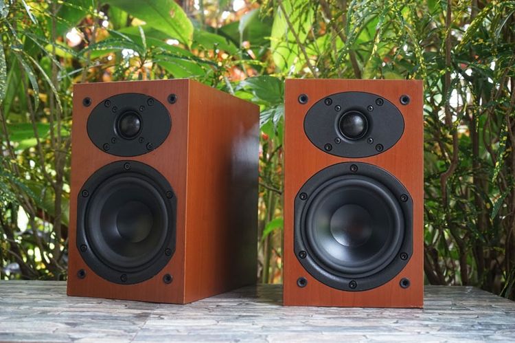 ชุดโฮมเธียเตอร์ ลำโพงแยกชิ้น และซับวูฟเฟอร์ ลำโพงวางหิ้ง Denon SC-M39  สวยเสียงดีมีรางวัล 