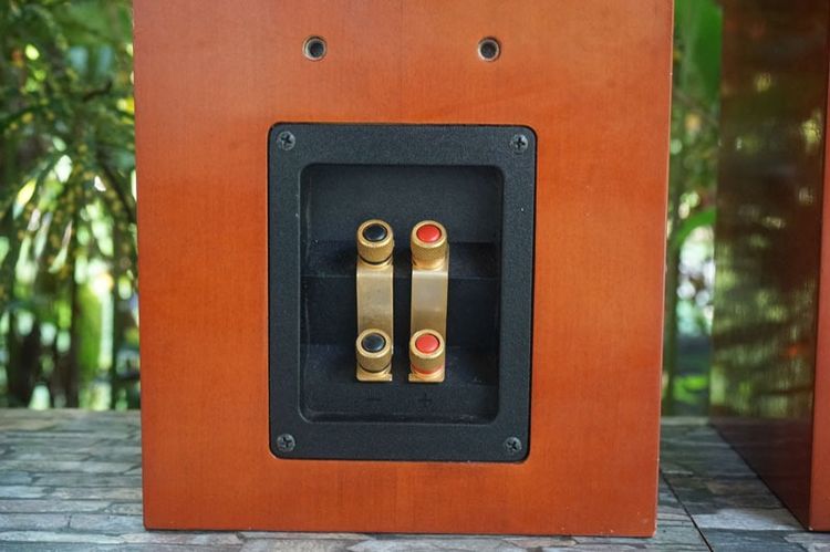 ลำโพง YAMAHA  NS-2 HX สวยเสียงดี ไม่มีหน้ากากมานะคับตามรูป  รูปที่ 12