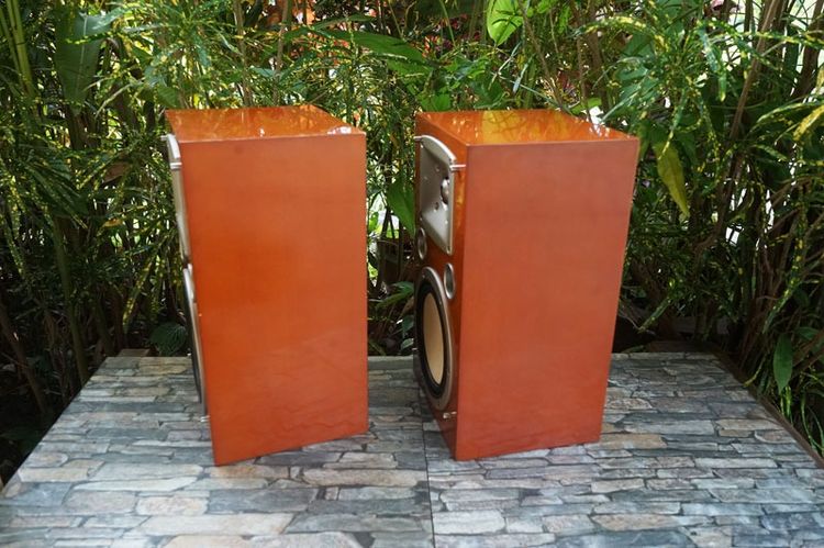 ลำโพง YAMAHA  NS-2 HX สวยเสียงดี ไม่มีหน้ากากมานะคับตามรูป  รูปที่ 9