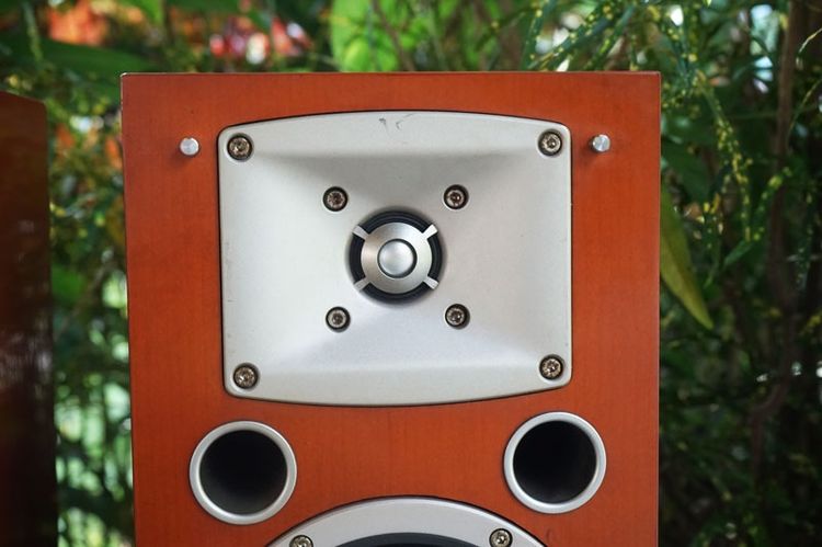 ลำโพง YAMAHA  NS-2 HX สวยเสียงดี ไม่มีหน้ากากมานะคับตามรูป  รูปที่ 5