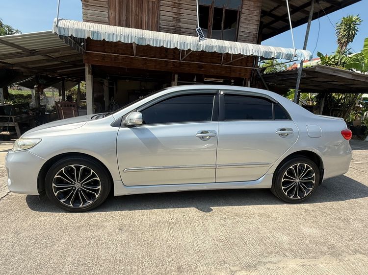 Toyota Altis 2013 1.6 E CNG Sedan เบนซิน ไม่ติดแก๊ส เกียร์อัตโนมัติ บรอนซ์เงิน รูปที่ 4