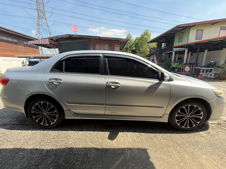 Toyota Altis 2013 1.6 E CNG Sedan เบนซิน ไม่ติดแก๊ส เกียร์อัตโนมัติ บรอนซ์เงิน รูปที่ 3