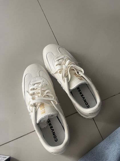 รองเท้า ￼CONVERSE RUN STAR